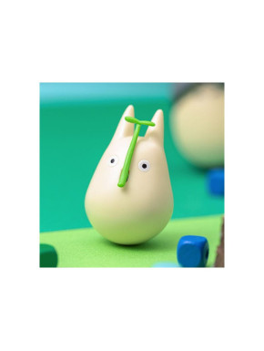 Figura mini Totoropequeño hoja 5 cm Mi vecino Totoro Studio Ghibli
